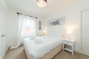 Photo 17- click for photo gallery